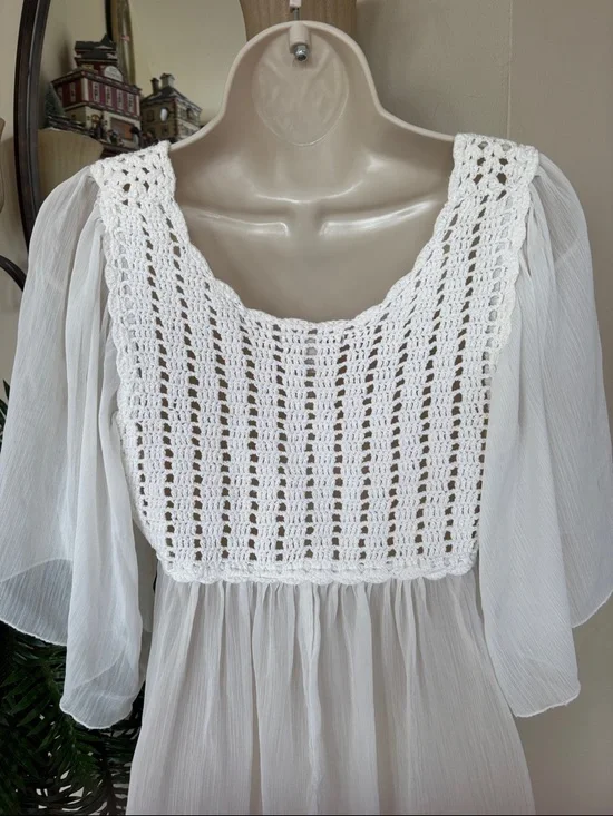 Dress Barn White Crochet Yoke Flutter Sleeve Blouse Open Knit Sheer Flowy Boho - Picture 8 of 12